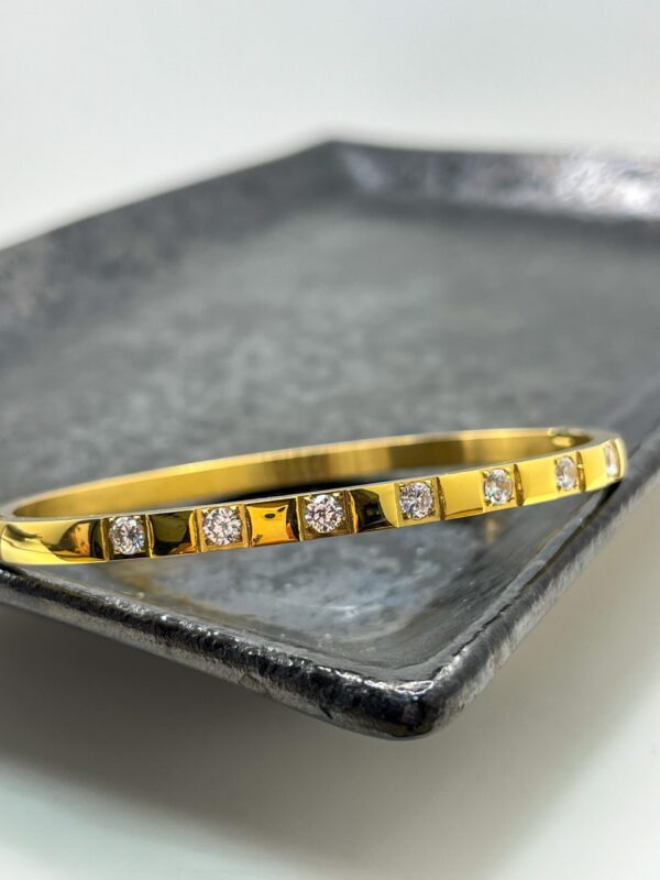 Bracelete Luar Dourada