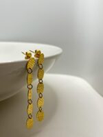 Brinco Luar Pêndulo Texturizado Dourado