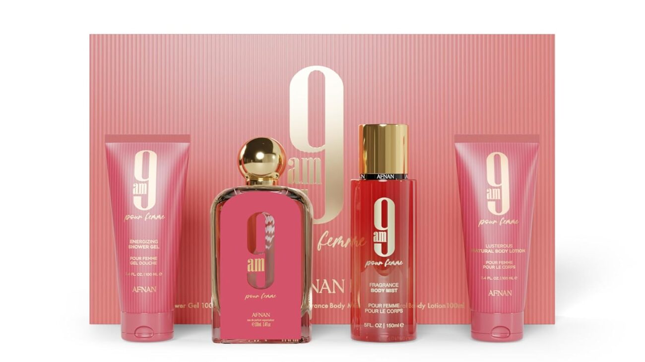 Estojo Natal 9am Pour Femme Afnan - Perfume 100ml + Shower Gel 100ml + Body Mist 150ml + Body Lotion 100ml